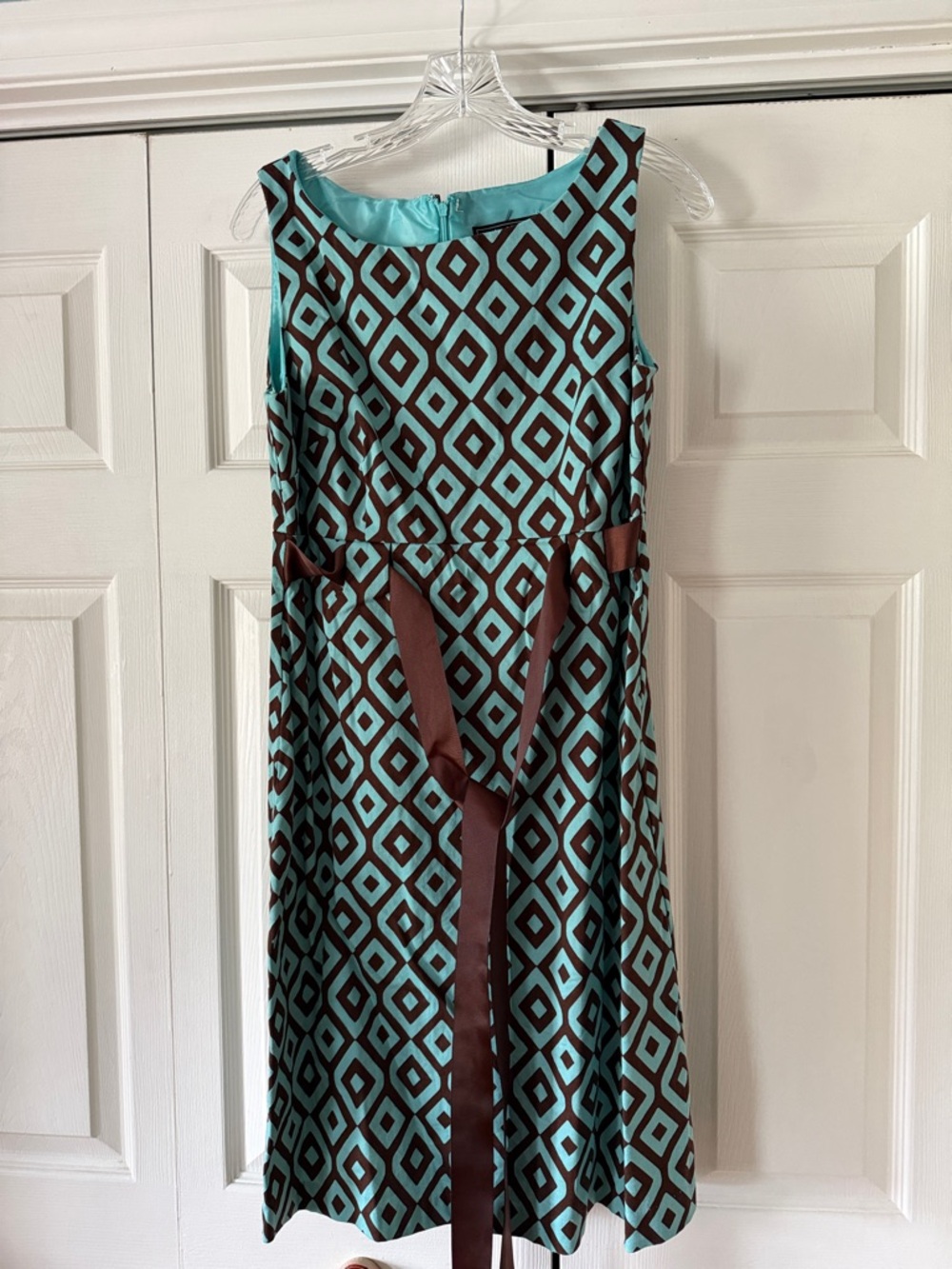 Jessica Howard Teal and Brown Sleeveless Geometric Midi Dress